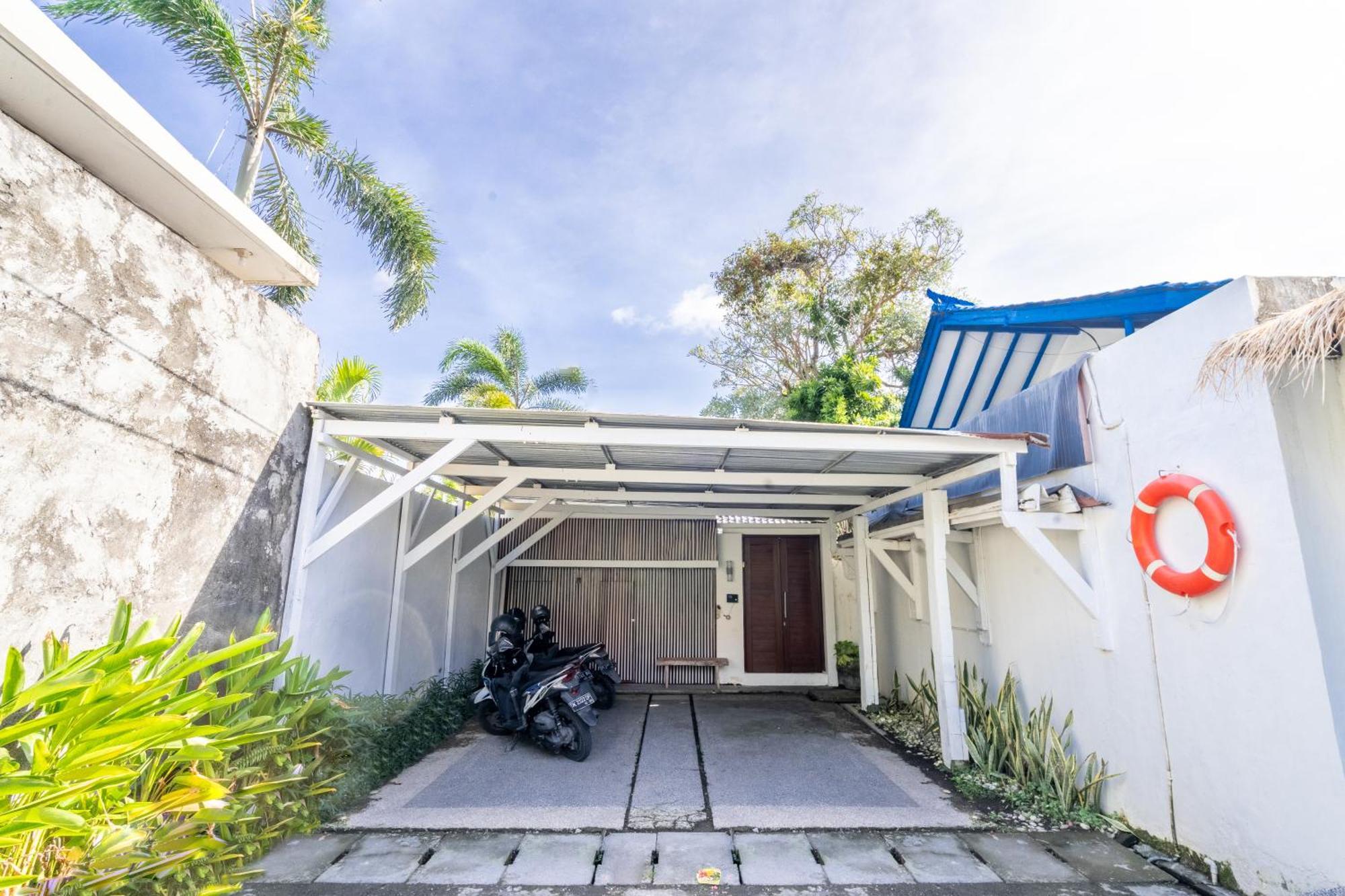 Villa Aveli Seminyak By Best Deals Asia Hospitality Buitenkant foto