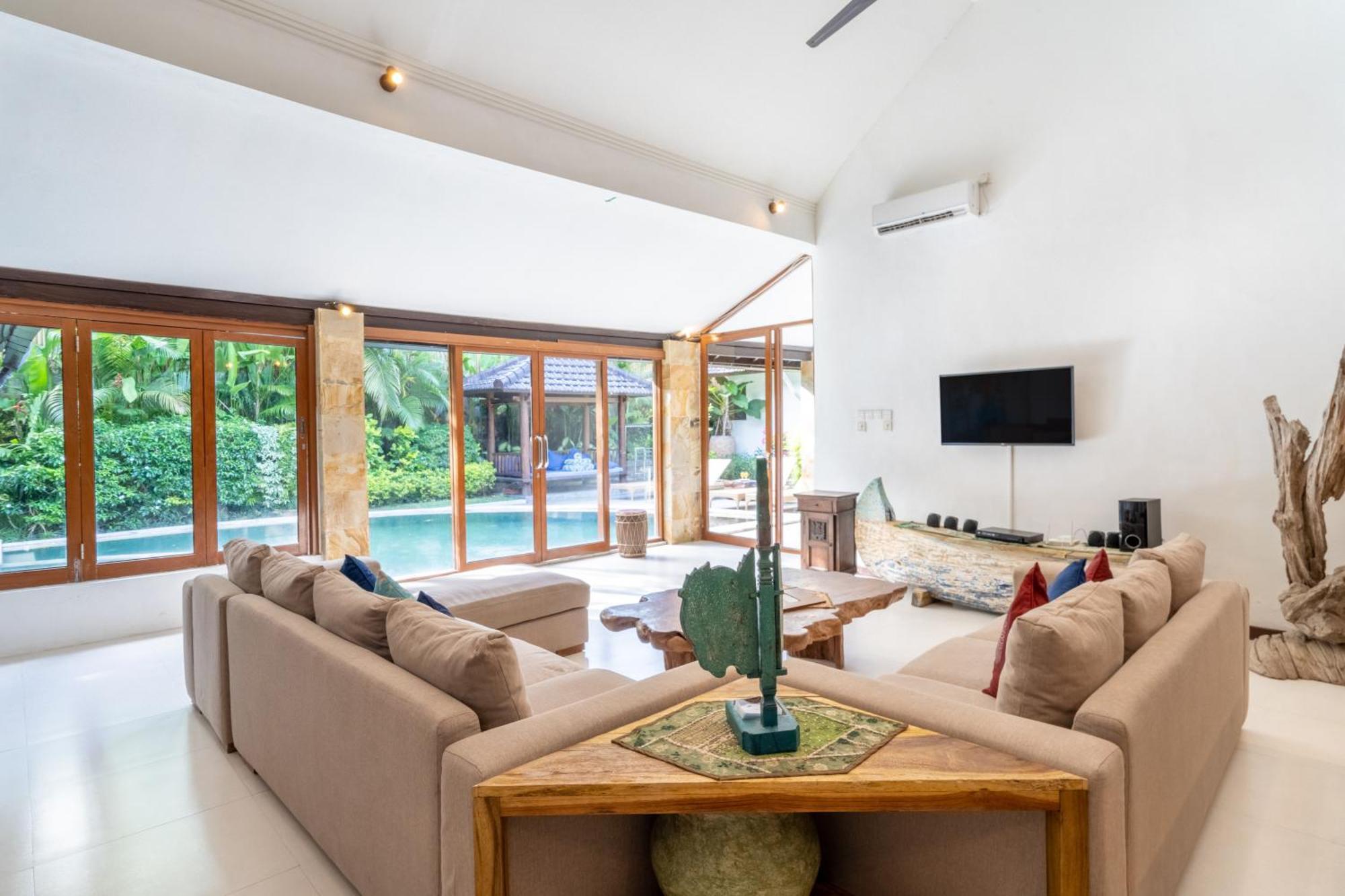 Villa Aveli Seminyak By Best Deals Asia Hospitality Buitenkant foto