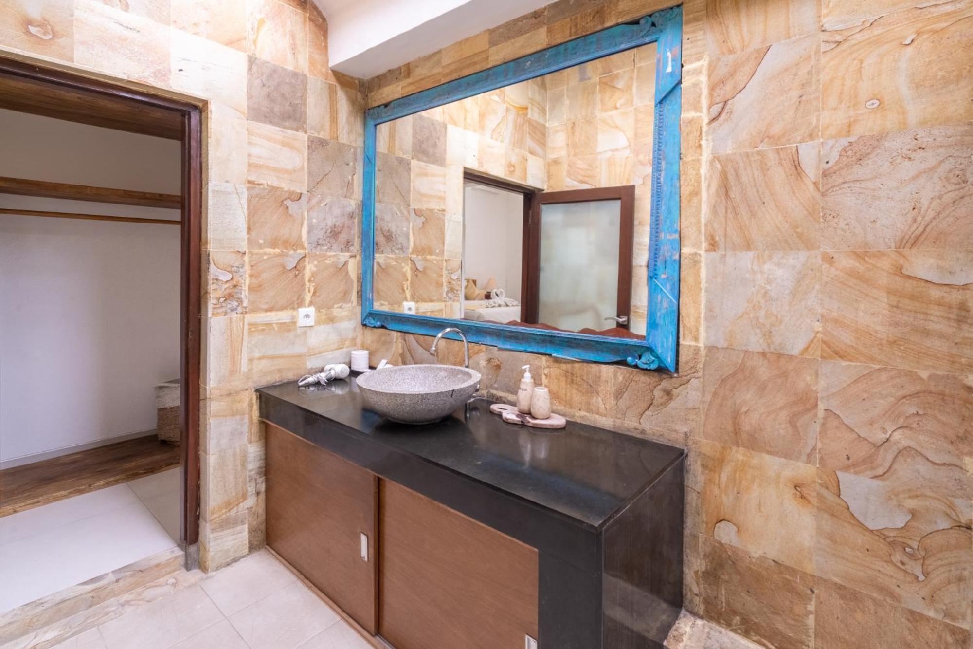 Villa Aveli Seminyak By Best Deals Asia Hospitality Buitenkant foto